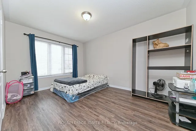 Additional image 25 of 22 Thornapple St