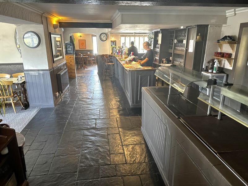 Additional image 7 of Standerwick