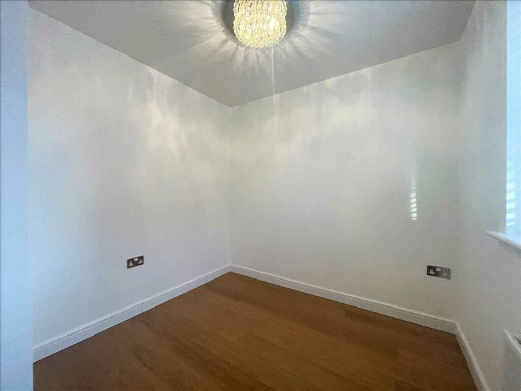 Additional image 8 of New Meadow Close, Solihull, Shirley