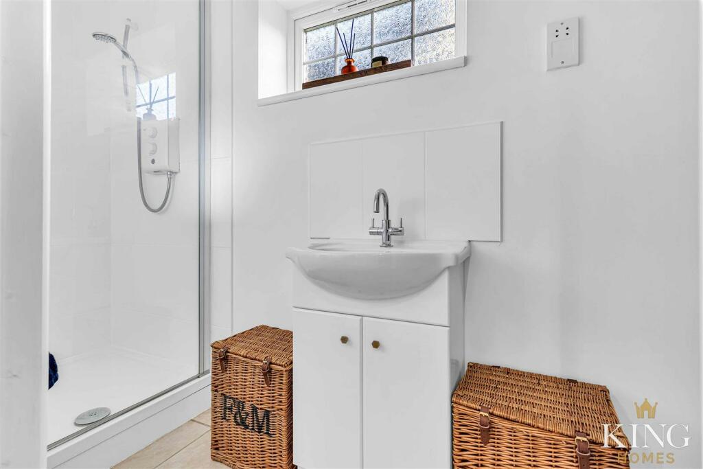 Additional image 7 of Stoneleigh Close, Redditch