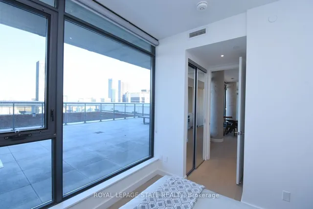 Additional image 21 of 81 Wellesley St Unit 2305