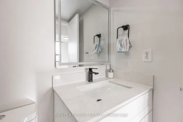 Additional image 26 of 260 Seneca Hill Dr Unit 1504