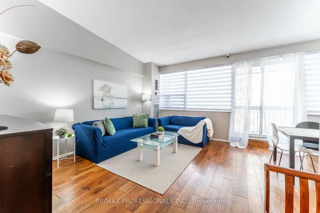 Additional image 18 of 4064 Lawrence Ave Unit 515