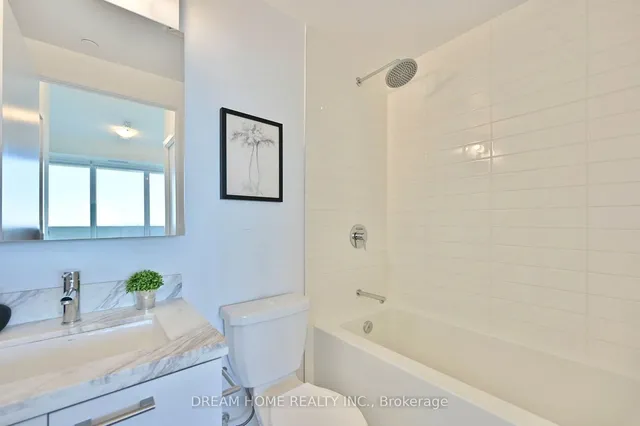 Additional image 19 of 2221 Yonge St Unit 5303