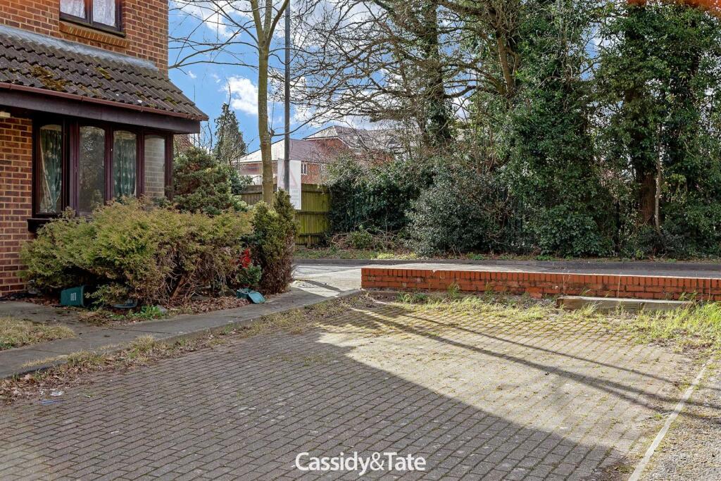 Additional image 13 of Wynchlands Crescent, St Albans