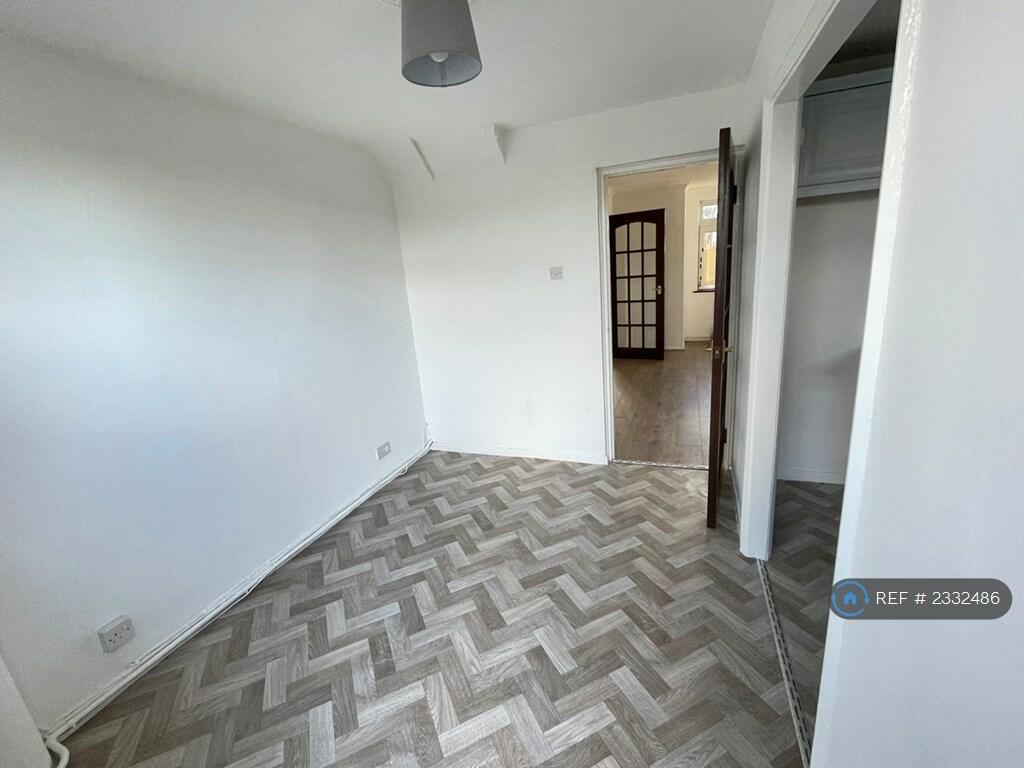 Additional image 6 of Lambscote Close, Solihull, B90