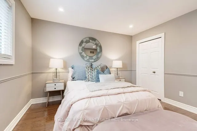 Additional image 18 of 2182 Maplewood Dr