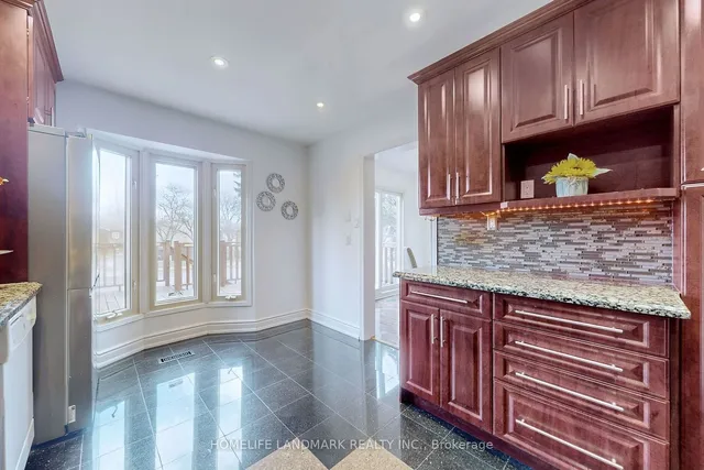 Additional image 14 of 19 Myrna Lane