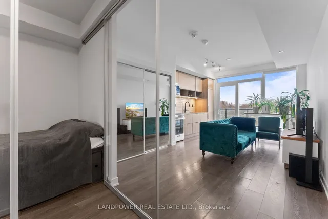 Additional image 20 of 35 Rolling Mills Rd Unit N326