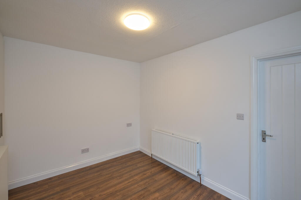 Additional image 11 of Warley Road, Oldbury, B68