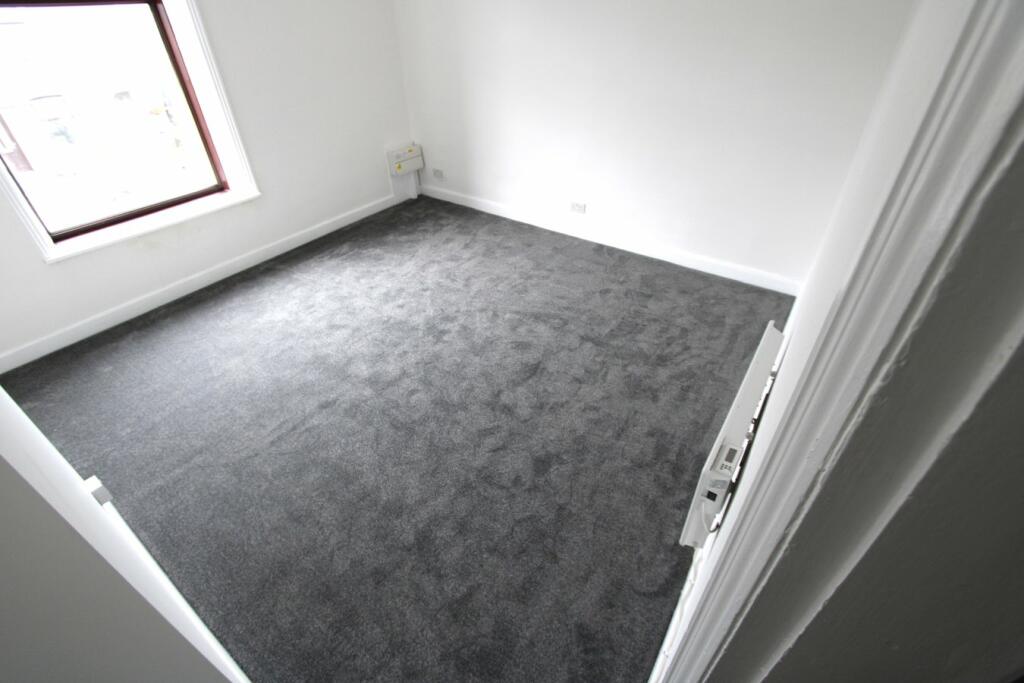 Additional image 18 of Blackburn Road, Darwen, BB3