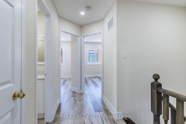 Additional image 22 of 43 Axelrod Ave