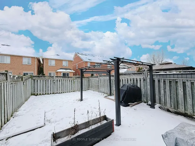 Additional image 22 of 18 Coppermill Dr