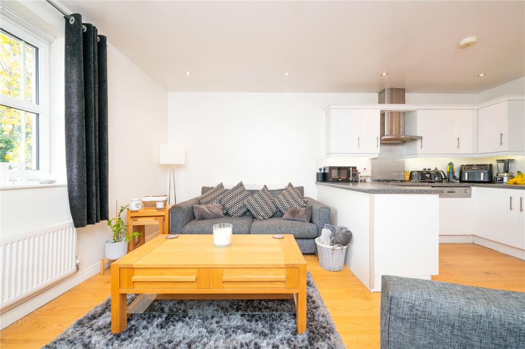 Additional image 14 of Russet Drive, St. Albans, Hertfordshire