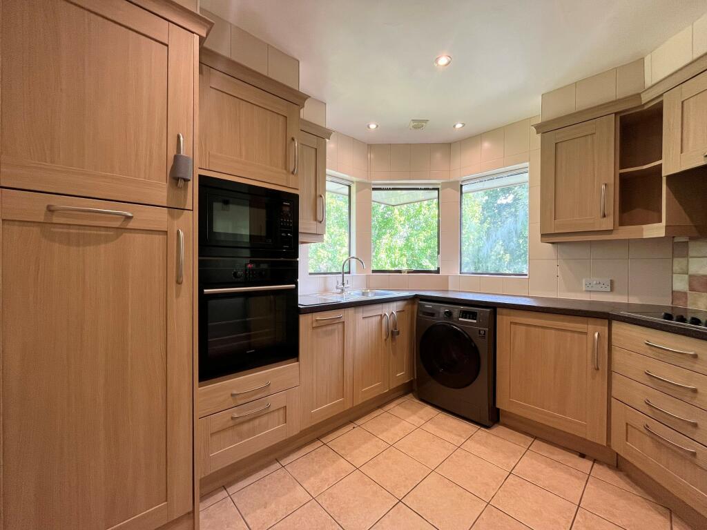 Additional image 11 of Beech Court, Bushell Drive, B91 2QU