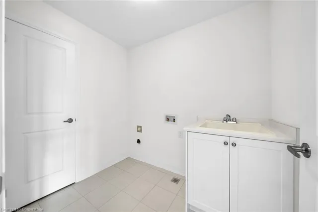 Additional image 38 of 55 Teskey Cres