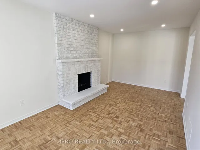 Additional image 15 of 23 Woodlot Cres