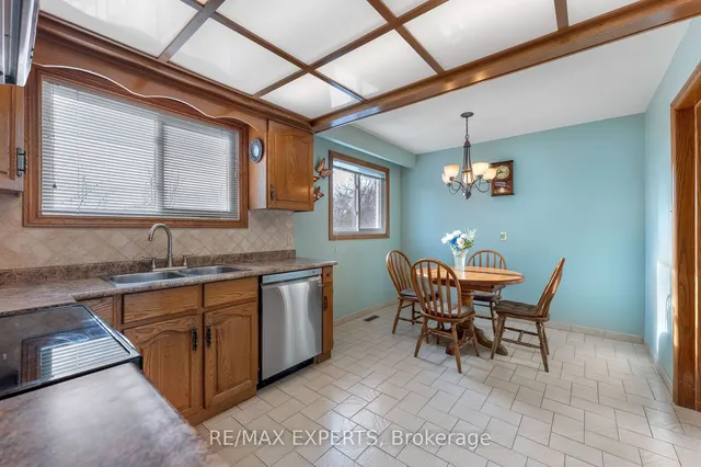 Additional image 18 of 16 Islay Crt