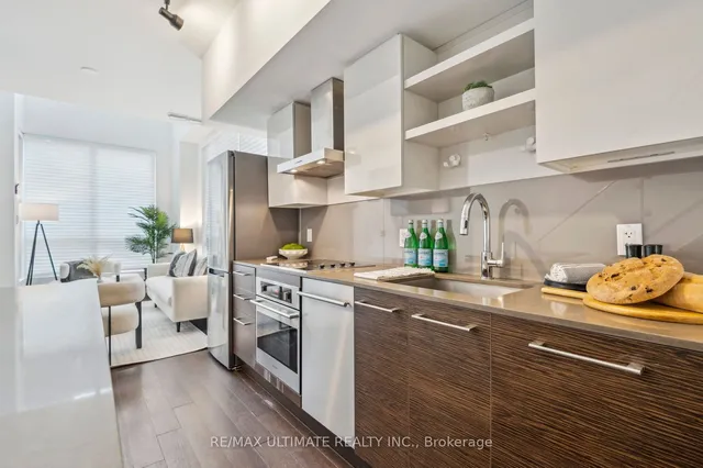 Additional image 9 of 1030 King St Unit 121