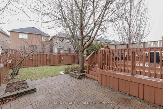 Additional image 38 of 61 Oblate Cres