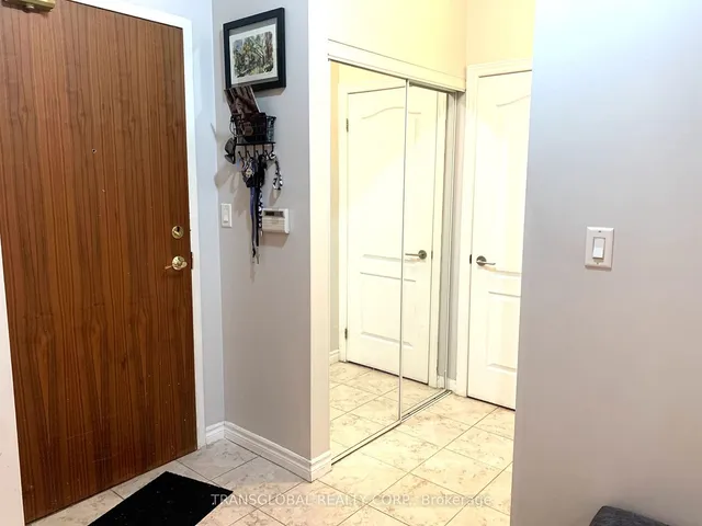 Additional image 6 of 3840 Bathurst St Unit 107