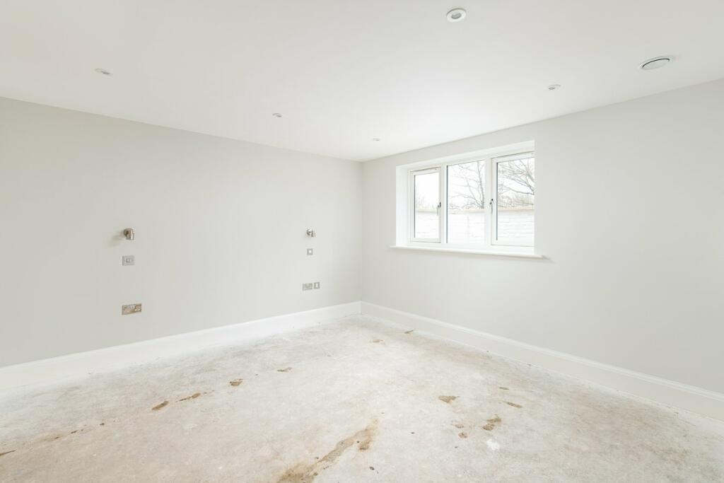 Additional image 10 of Polebarn Road, Trowbridge, BA14