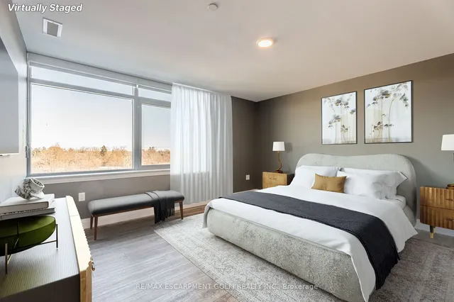 Additional image 19 of 1 Redfern Ave Unit 329