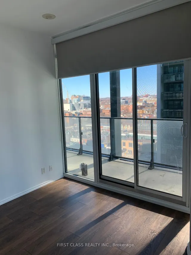 Additional image 6 of 125 Peter St Unit 1308