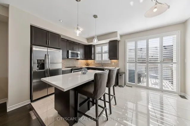 Additional image 23 of 418 Belcourt Common