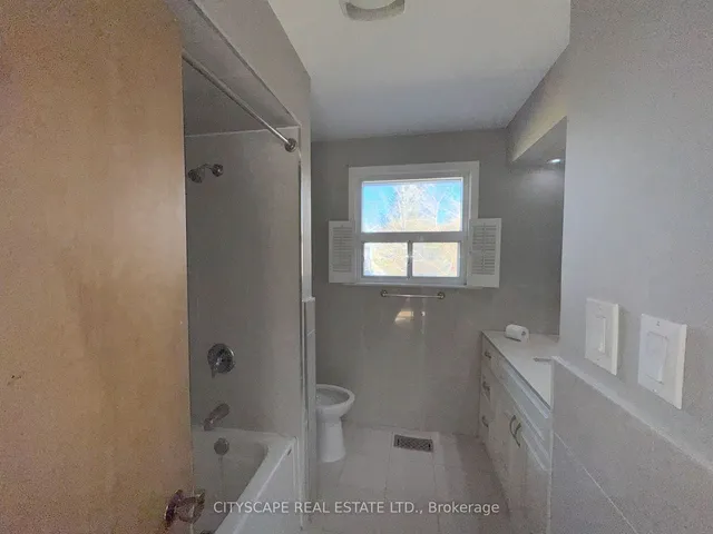 Additional image 24 of 2231 Sidney Dr