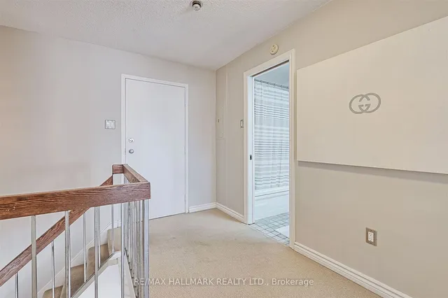 Additional image 15 of 86 gerrard St Unit 8E