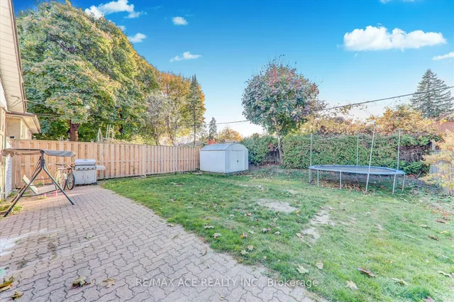 Additional image 34 of 126 Porchester Dr