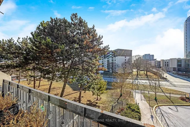 Additional image 19 of 2 Valhalla Inn Rd Unit 215