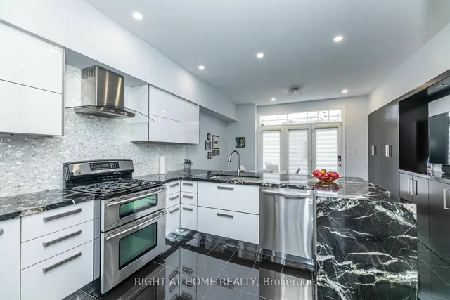 Additional image 13 of 34 Horsham Ave