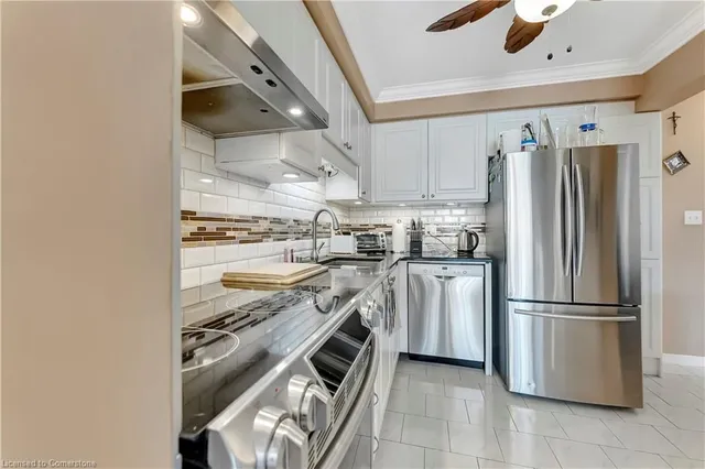 Additional image 20 of 2 Royalwood Crt Unit 39