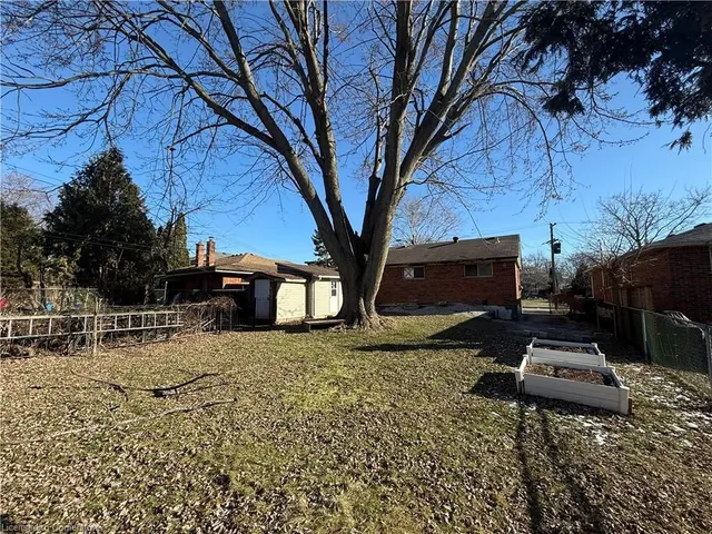 Additional image 25 of 2137 Mount Forest Dr