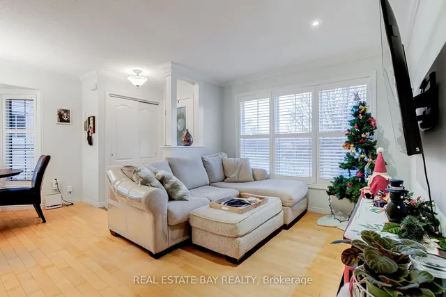 Additional image 13 of 1085 Harrogate Dr Unit 7