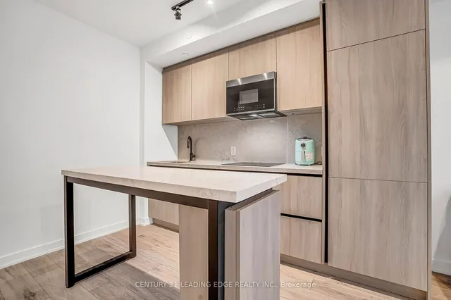 Additional image 8 of 108 Peter St Unit 506