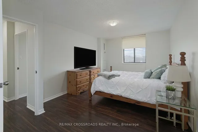 Additional image 14 of 1900 Sheppard Ave Unit 908