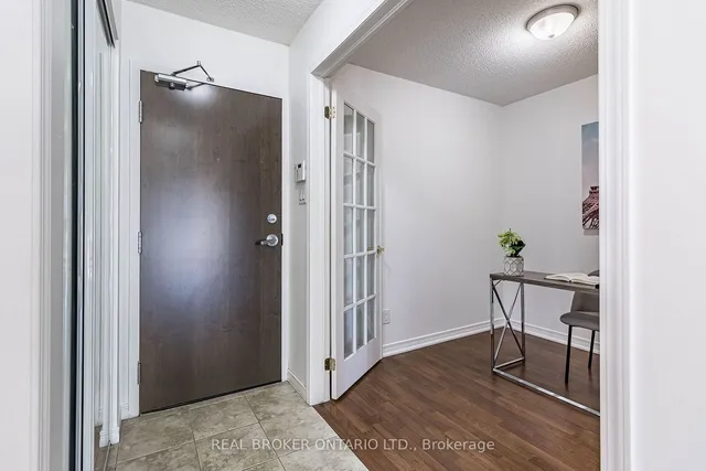 Additional image 7 of 9 George St Unit 907