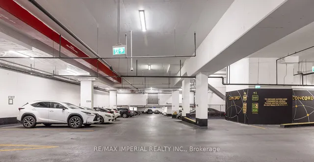 Additional image 36 of 3 Gloucester St Unit 2706