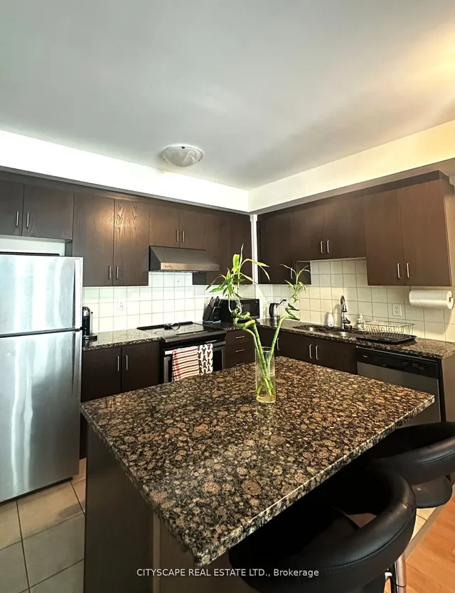 Additional image 5 of 11 Applewood Lane Unit 114