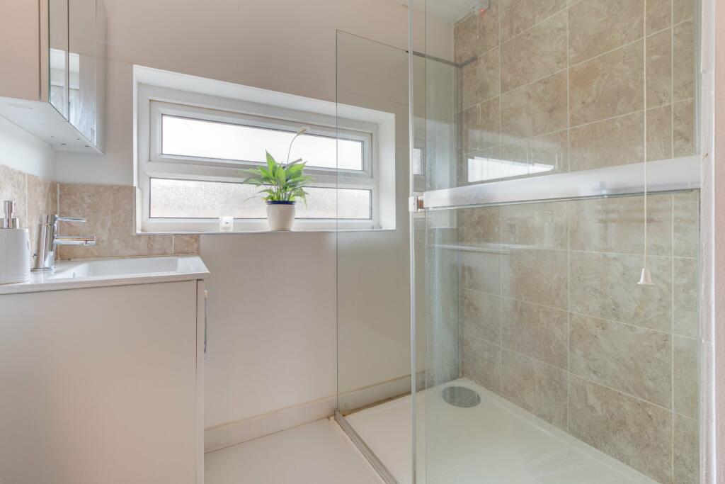 Additional image 9 of Green Close, Studley, Warwickshire, B80