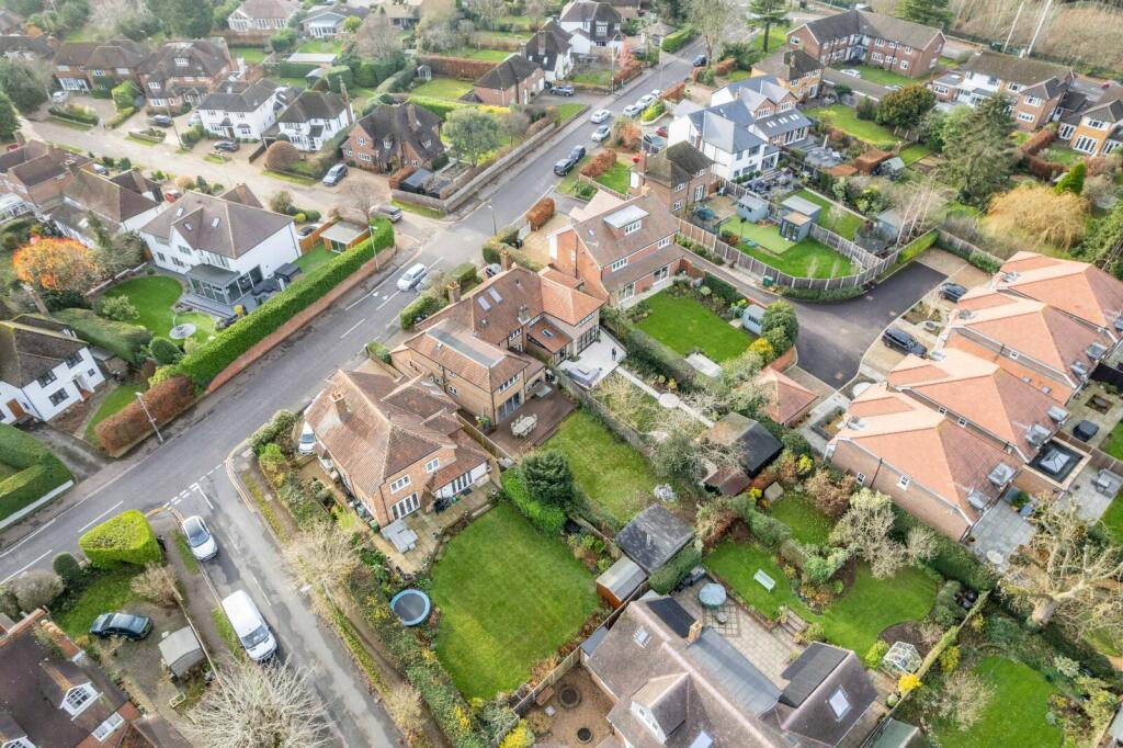 Additional image 27 of Ox Lane, Harpenden, Hertfordshire, AL5