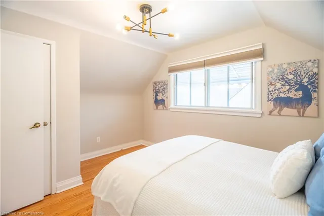 Additional image 21 of 36 Boniface Ave