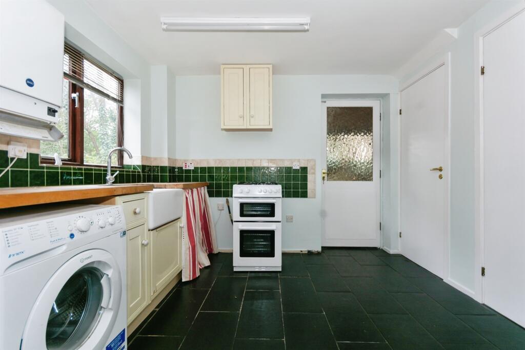 Additional image 7 of Raddlebarn Farm Drive, Birmingham