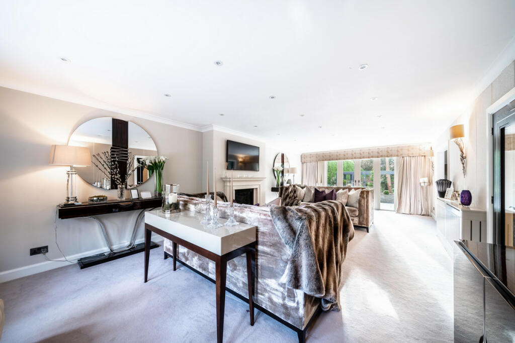 Additional image 15 of Denehurst Close, Barnt Green, Worcestershire B45 8HR