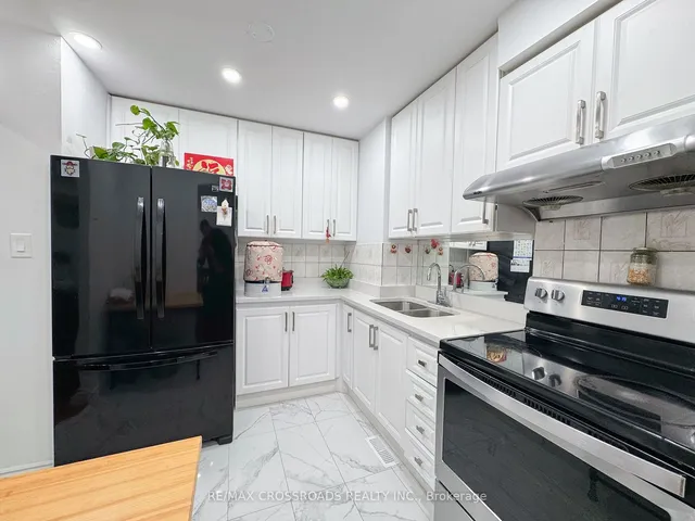 Additional image 13 of 50 Blackwell Ave Unit 8