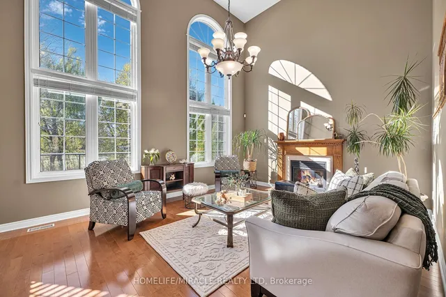 Additional image 10 of 4272 Clubview Dr