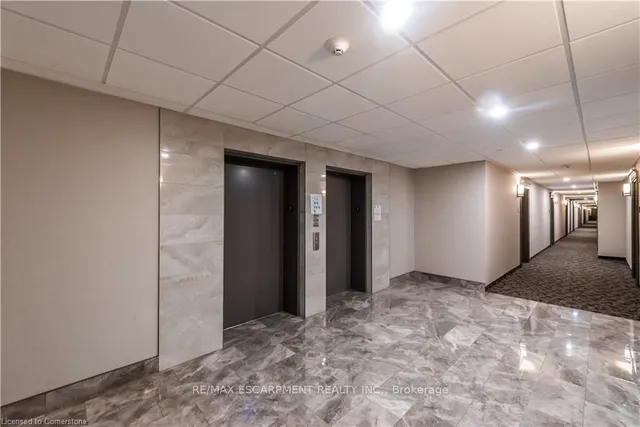 Additional image 19 of 125 Shoreview Pl Unit 329